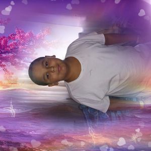 Meet your Posher, Gloria